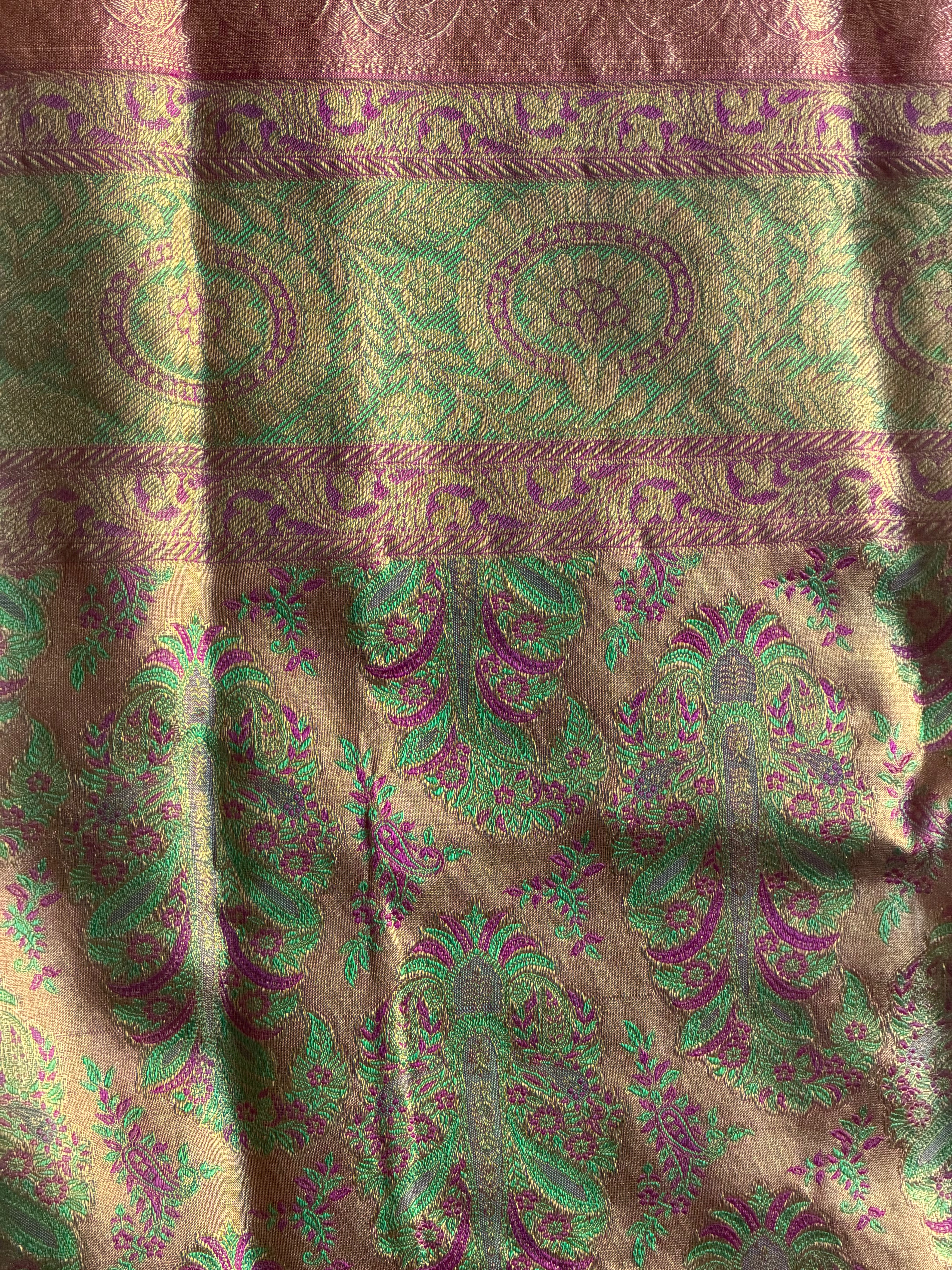Kanchipuram pure silk saree full length view - classic South Indian bridal silk saree KPPS002