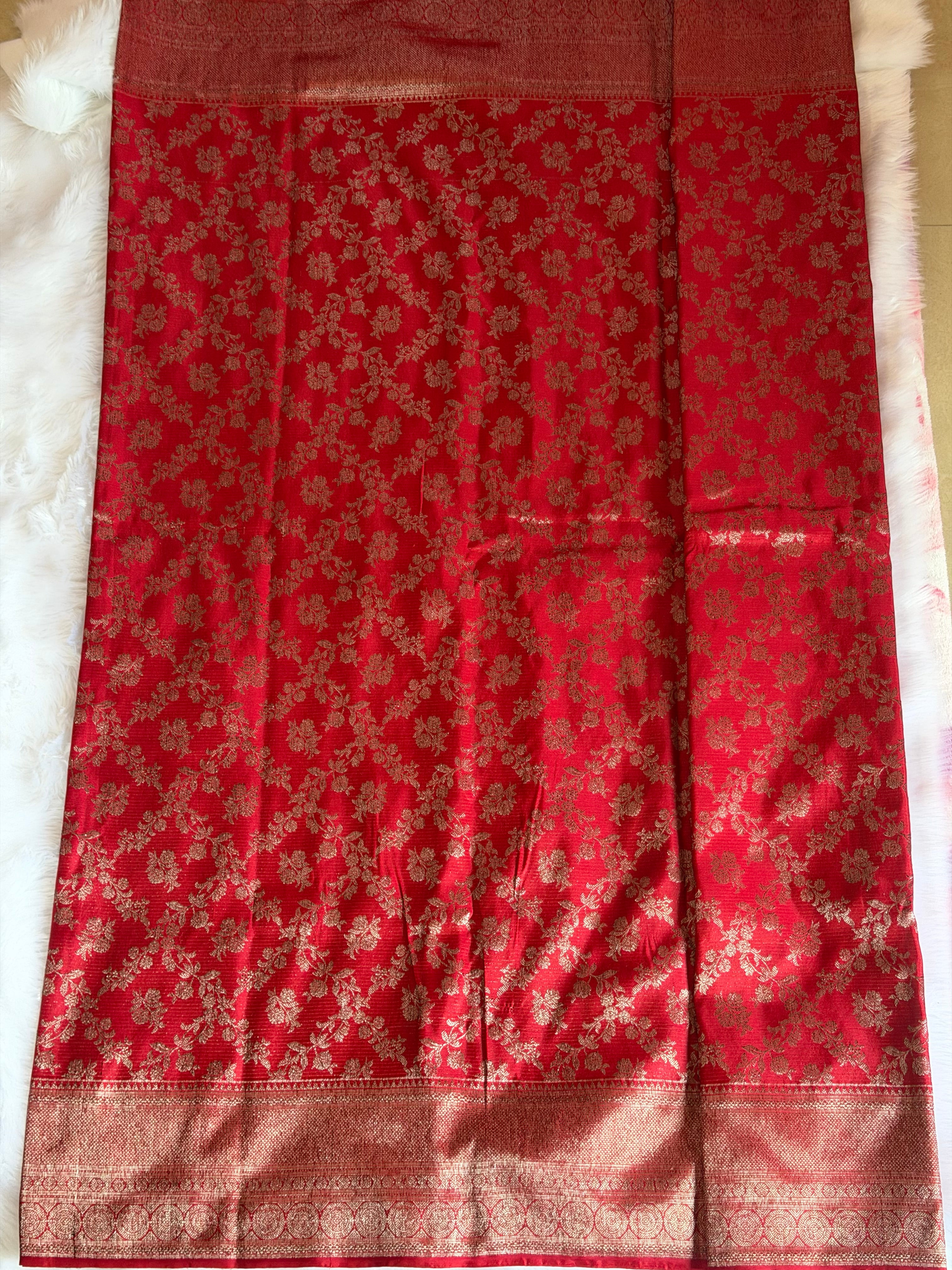 Kanchipuram pure silk saree pallu and border - temple design bridal saree direct from manufacturers
